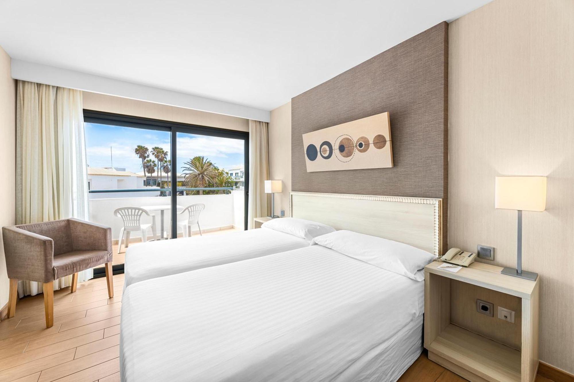 Be Live Experience Lanzarote Beach Costa Teguise Exterior foto